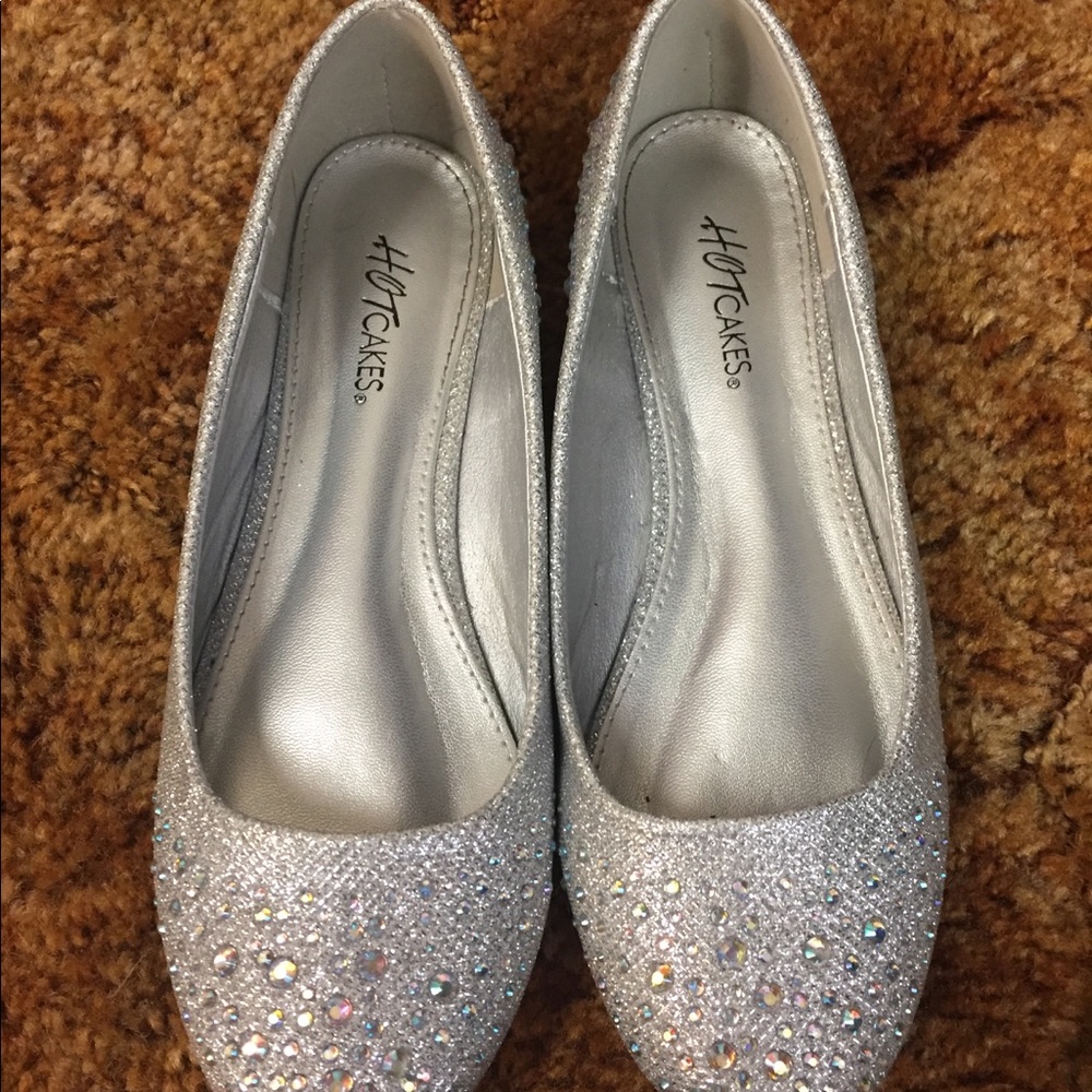 Hot cakes flats
